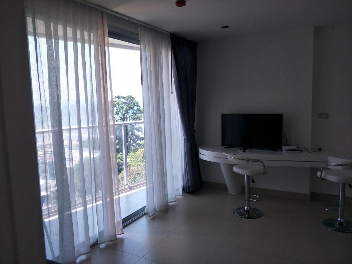 Sands Pratamnak Pattaya Exterior foto